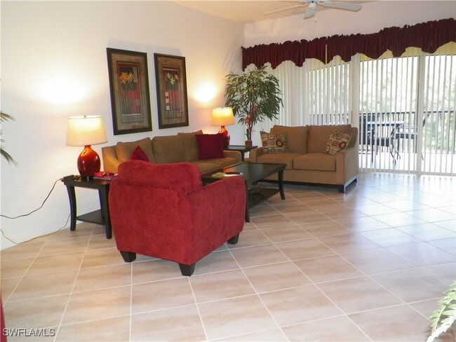 Building Photo - 8681 Piazza Del Lago Cir
