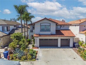 Building Photo - 9531 Montanza Way