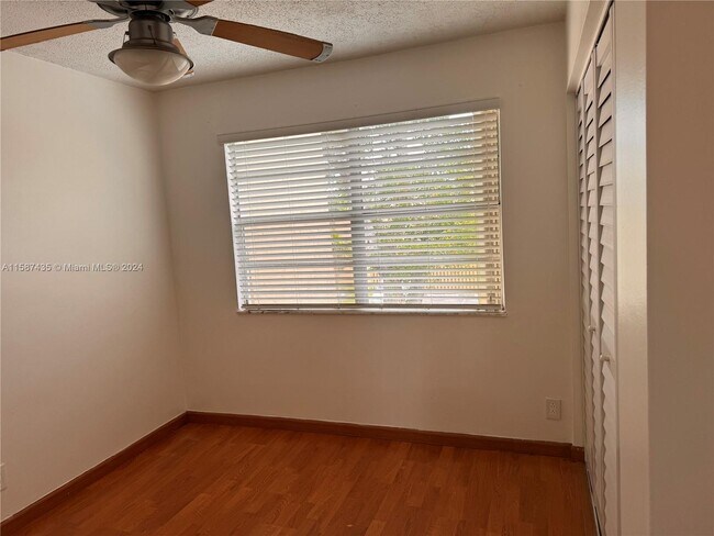Foto del edificio - 2203 Coolidge St