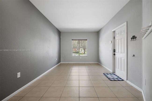 Building Photo - 2741 SW 120th Ter