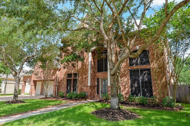 Foto del edificio - 21010 Kelliwood Park Ln