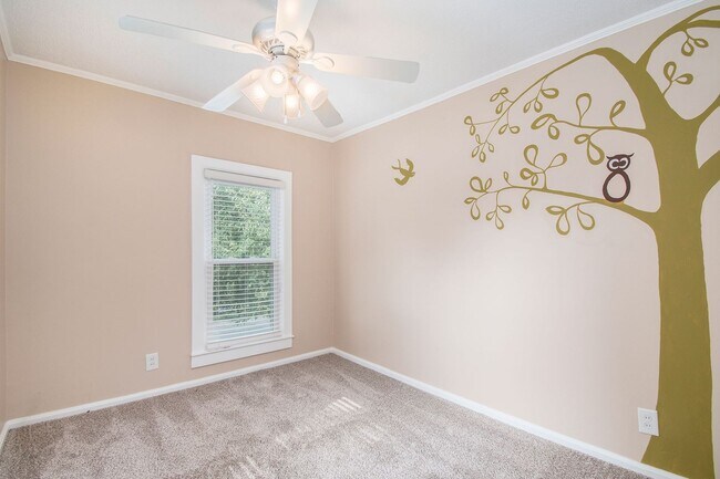 Foto del edificio - Adorable Millard Home