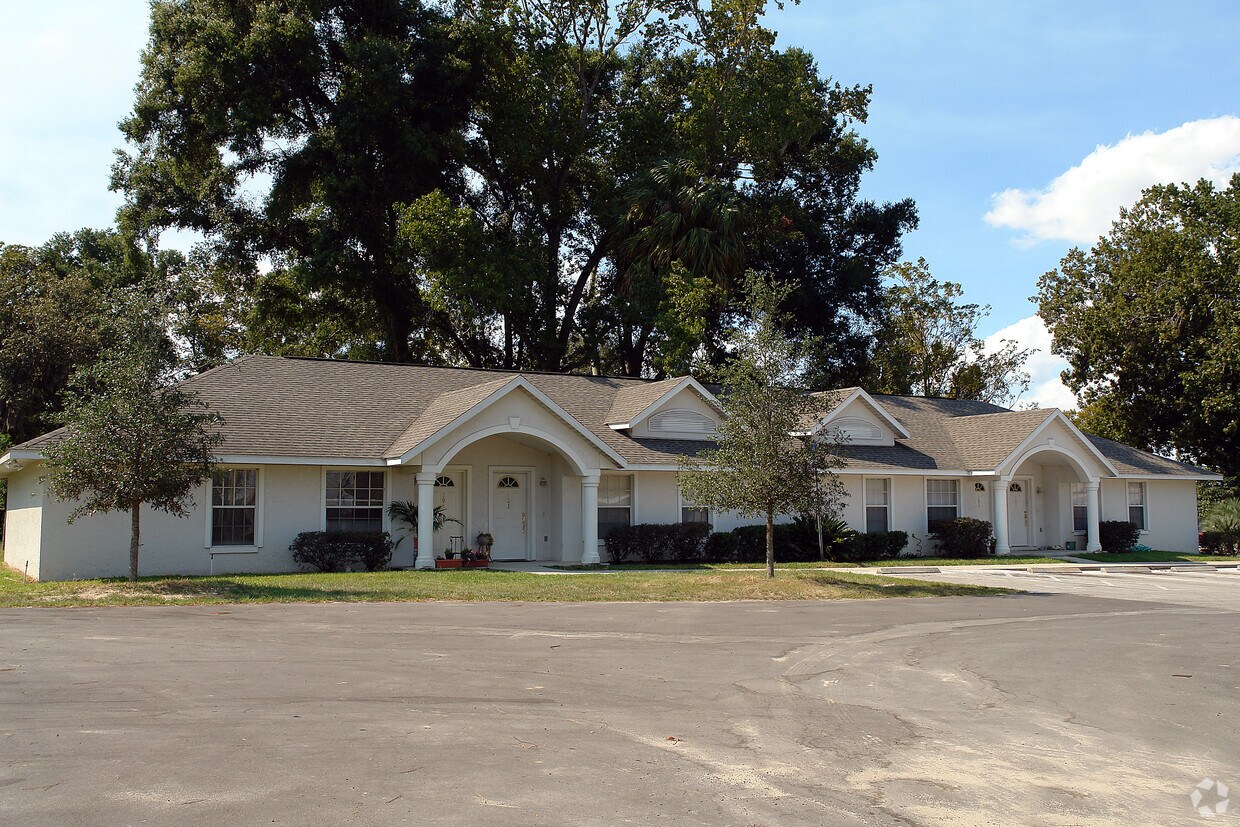 Primary Photo - 5220 SE 110th St