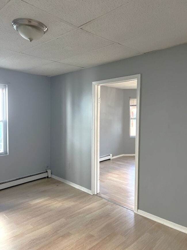 Building Photo - 37-41 Mason Avenue