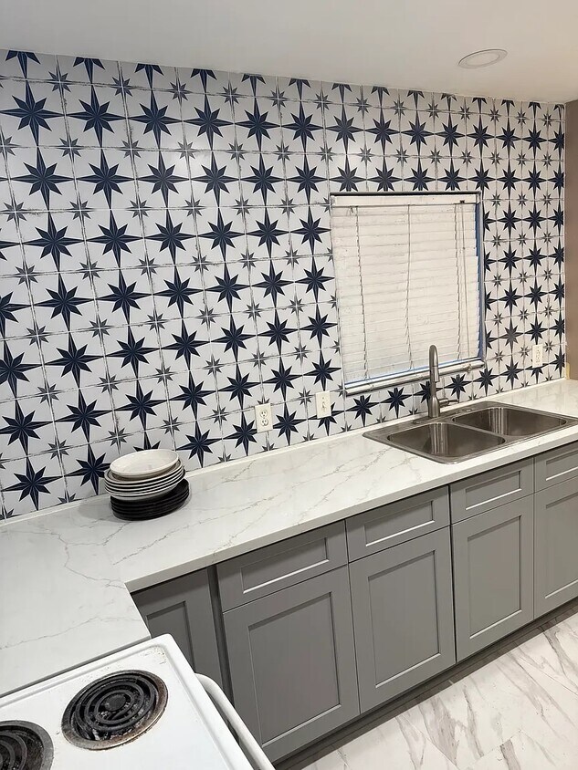 Foto principal - 2422 Dublin St