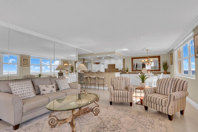 Building Photo - 5440 N Ocean Dr