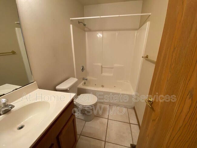 Building Photo - 1503 Frosty Dr