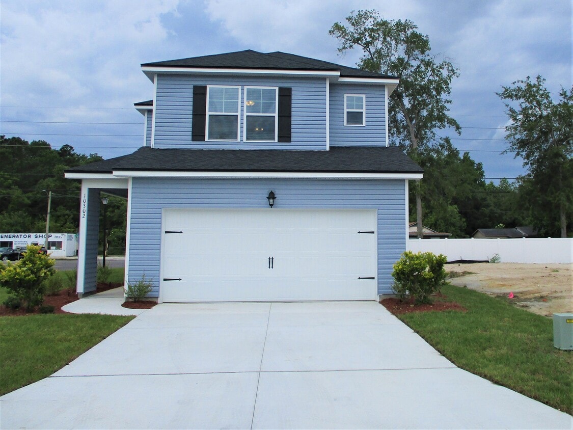 Primary Photo - 10302 Watercrest Court