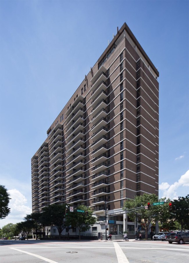 Foto del edificio - 620 Peachtree St NE