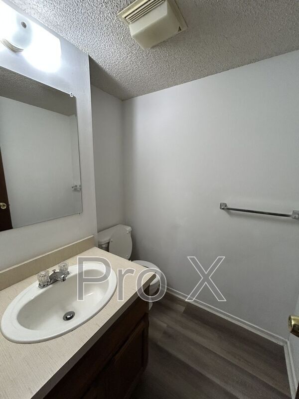Foto del edificio - 1108 S Joplin St