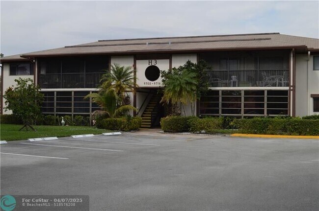 Foto del edificio - 9702 S Belfort Cir