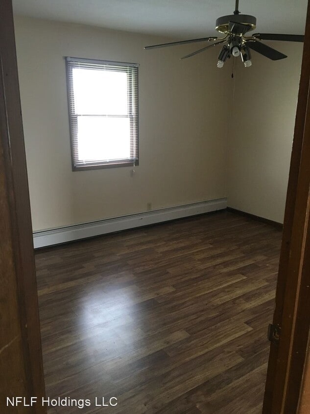 Building Photo - 510 Rock Island Ave