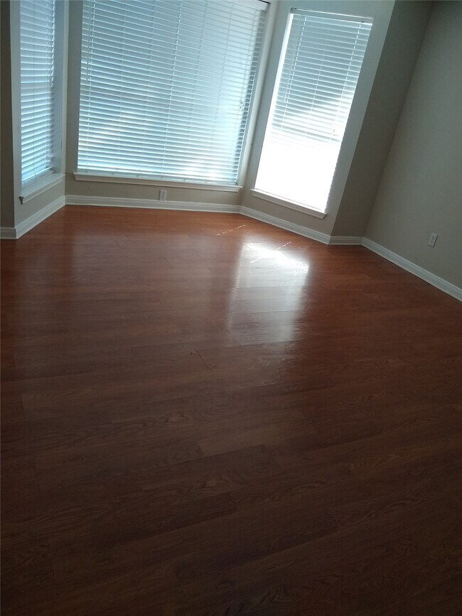 Foto del edificio - 18427 N Wimbledon Dr