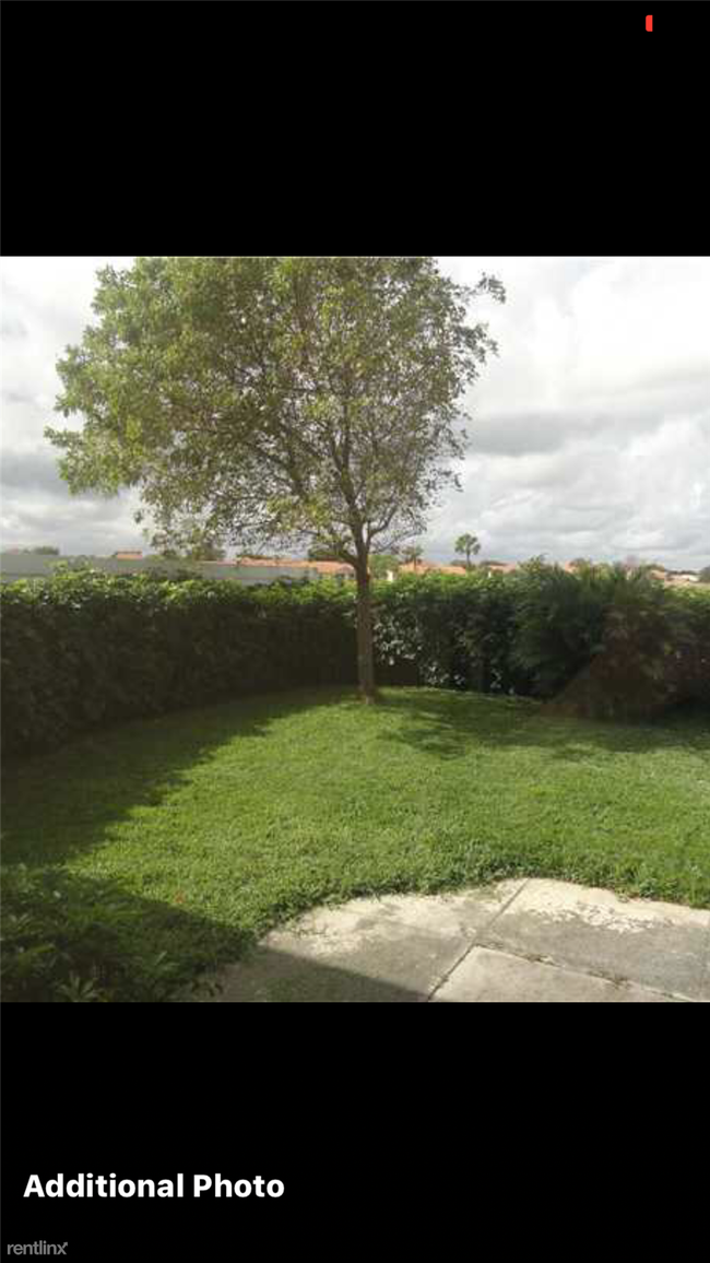 Foto del edificio - 945 Bear Island Cir