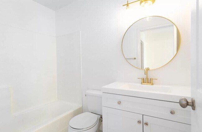Foto del edificio - 3550 Sunset Ln