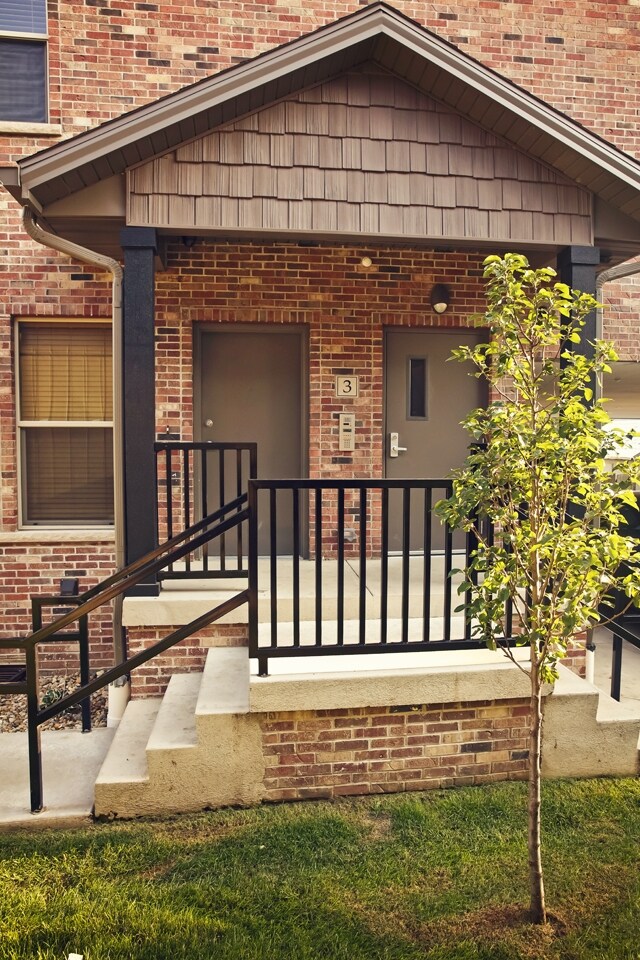 Building - Patriot Manor Townhomes