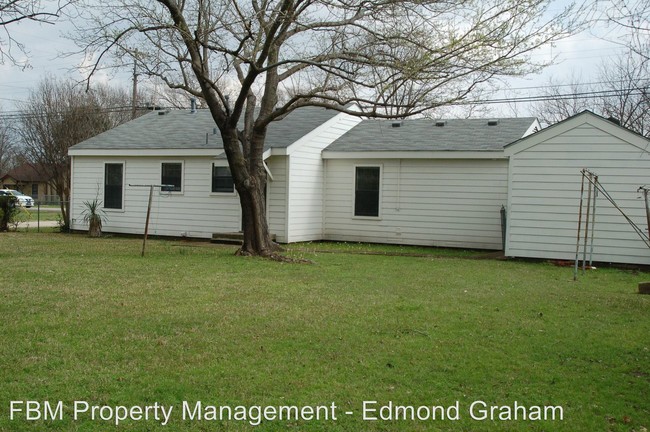 Building Photo - 504 Creechville Rd