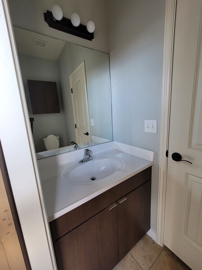 Foto del edificio - 201 S 5th St