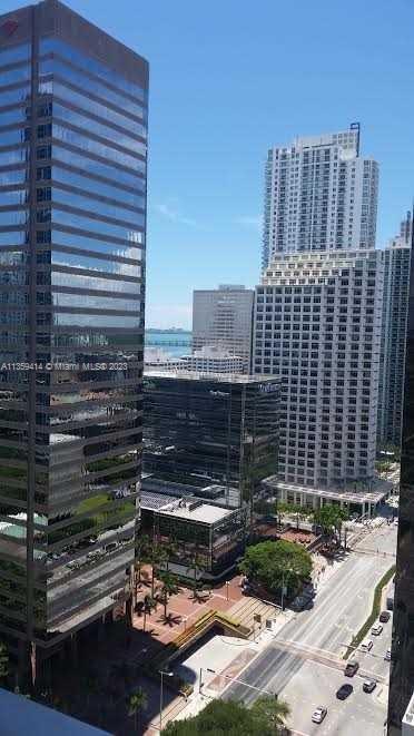 Building Photo - 500 Brickell Ave