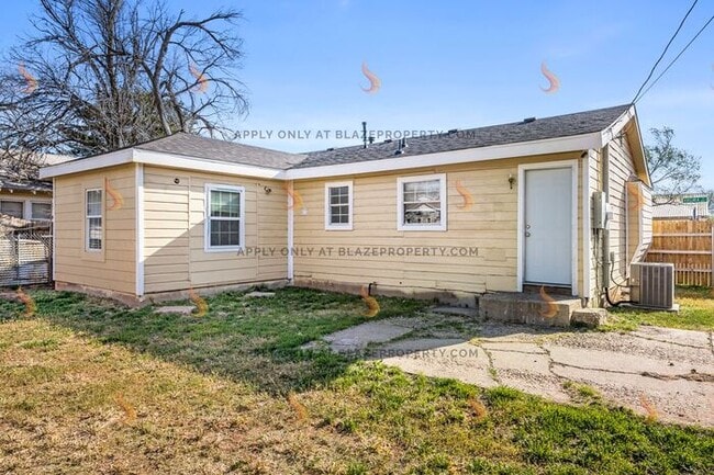 Foto del edificio - Beautifully Renovated 3-Bed, 1-Bath Home w...