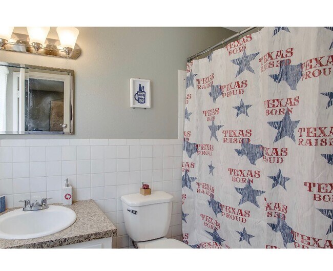 Building Photo - northwest lubbock home pre-leasing for mid...