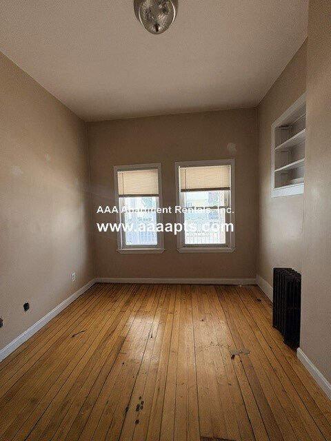 Building Photo - 16-18 Waveway Ave. Unit 1