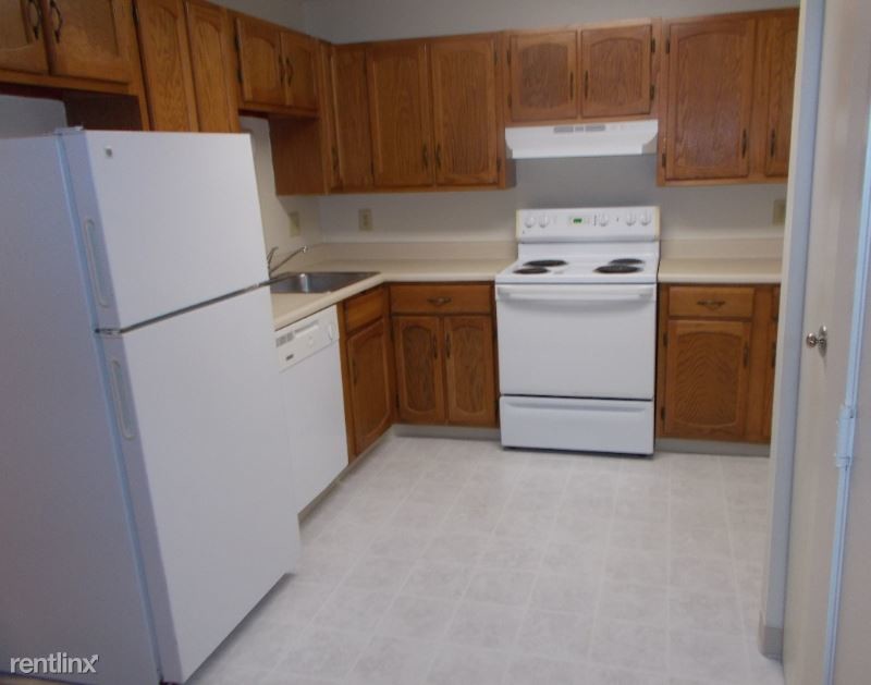 Primary Photo - 2 br, 1 bath Apartment - 673 Franklin St