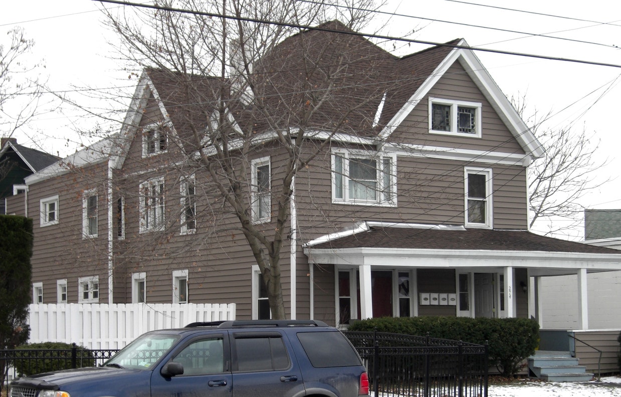 274 Chenango St Unit 1, Binghamton, NY 13901 Apartments in Binghamton