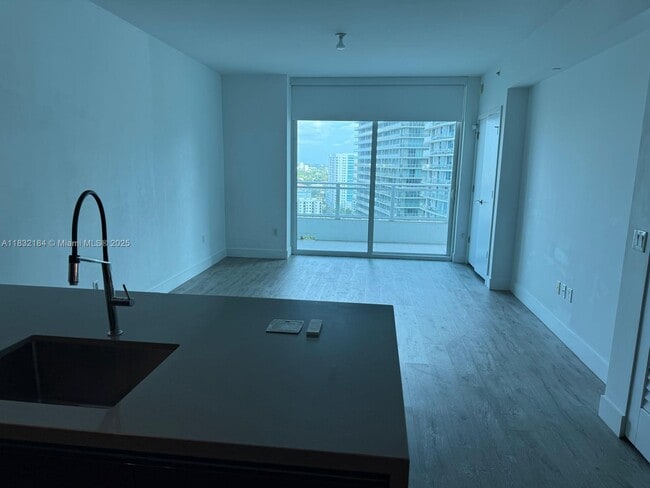 Building Photo - 1080 Brickell Ave