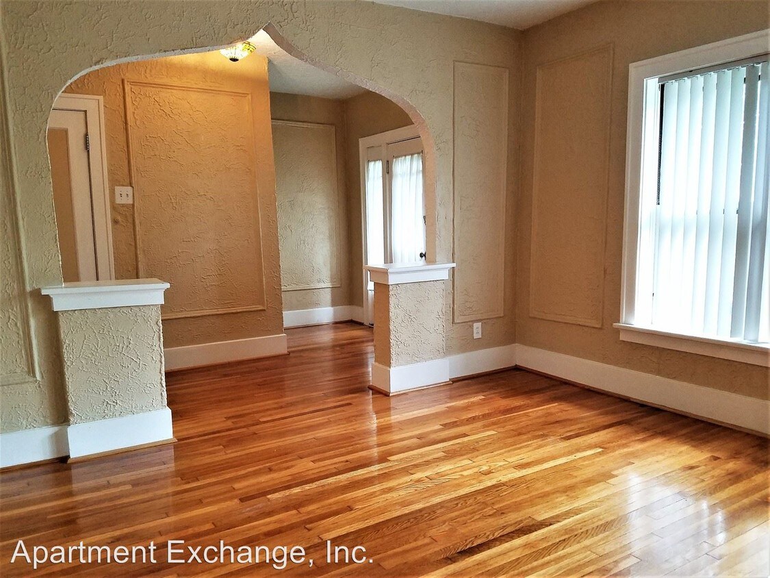 Foto principal - 7004 Amherst Ave