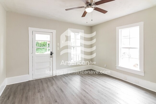 Building Photo - 1500 28th St