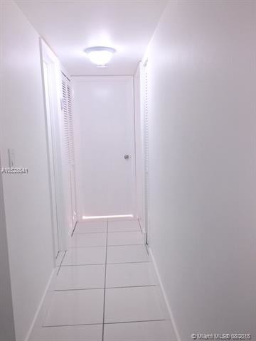 Building Photo - 9441 Fontainebleau Blvd