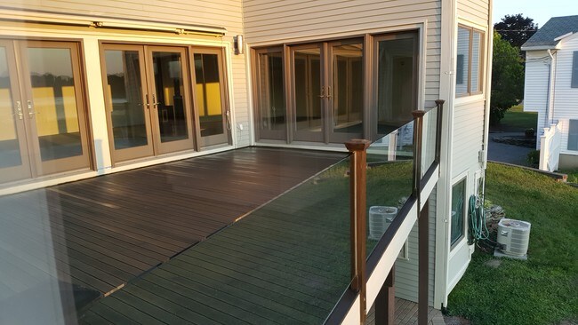 Foto del edificio - 33 Riverview Ave