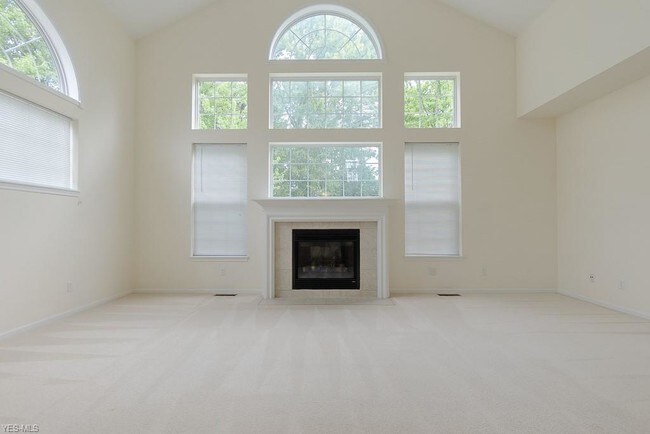 Foto del edificio - 29443 Hummingbird Cir