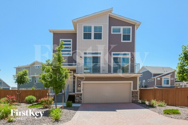Building Photo - 10532 Truckee St