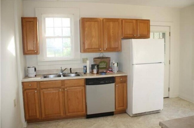 Foto del edificio - 2846 East Ave