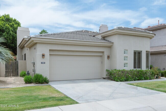 Building Photo - 7369 E Del Acero Dr