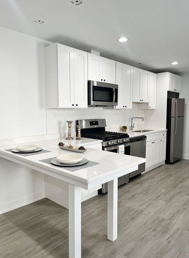 Foto del edificio - 3239 Grove Ave