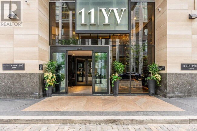 Building Photo - 11 Yorkville Ave