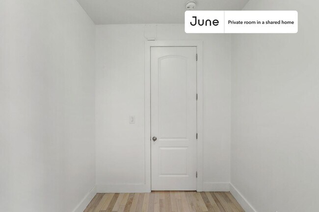 Foto del edificio - Room in Shared 4 bed/2 bath home