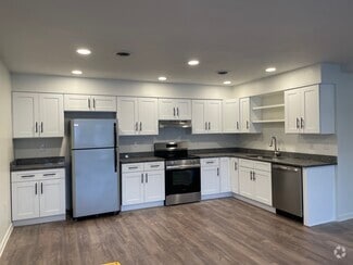 Building Photo - 126 Ridgeview St