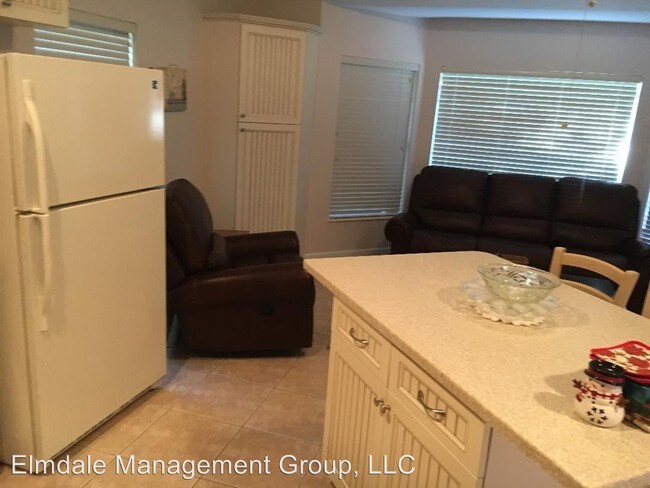 Building Photo - 2 br, 1 bath House - 3236 59th AVE,