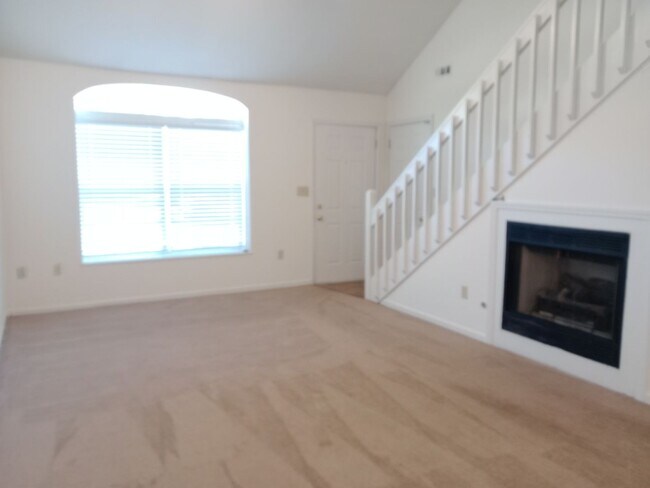 Building Photo - 2416-2418 Calder Ct.