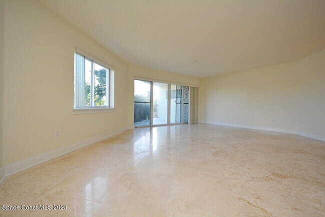 Foto del edificio - 123 Lancha Cir