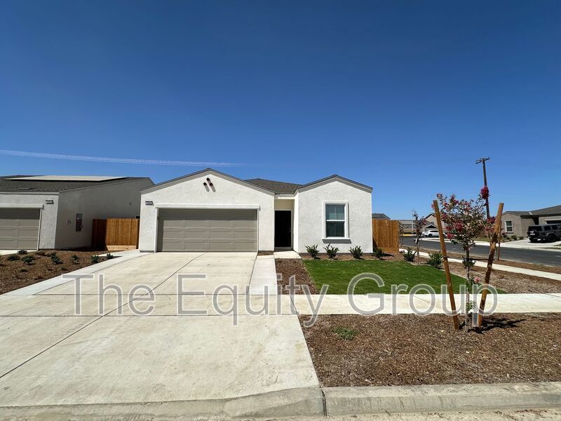 Primary Photo - 2502 Cambridge Ct