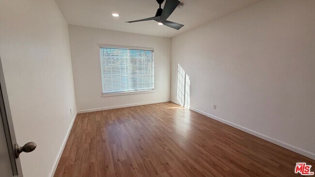 Foto del edificio - 202 N Locust St