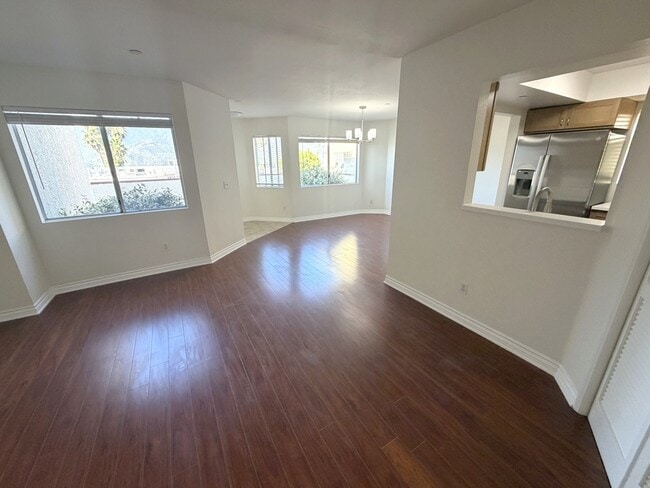 Photo - 3119 Foothill Blvd (La Crescenta-Montrose, CA) Apartment