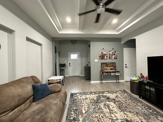 Foto del edificio - 1763 The Park Dr