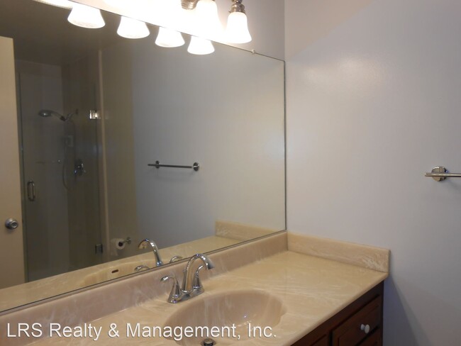 Building Photo - 3 br, 2 bath House - 25 Merit Park Dr.