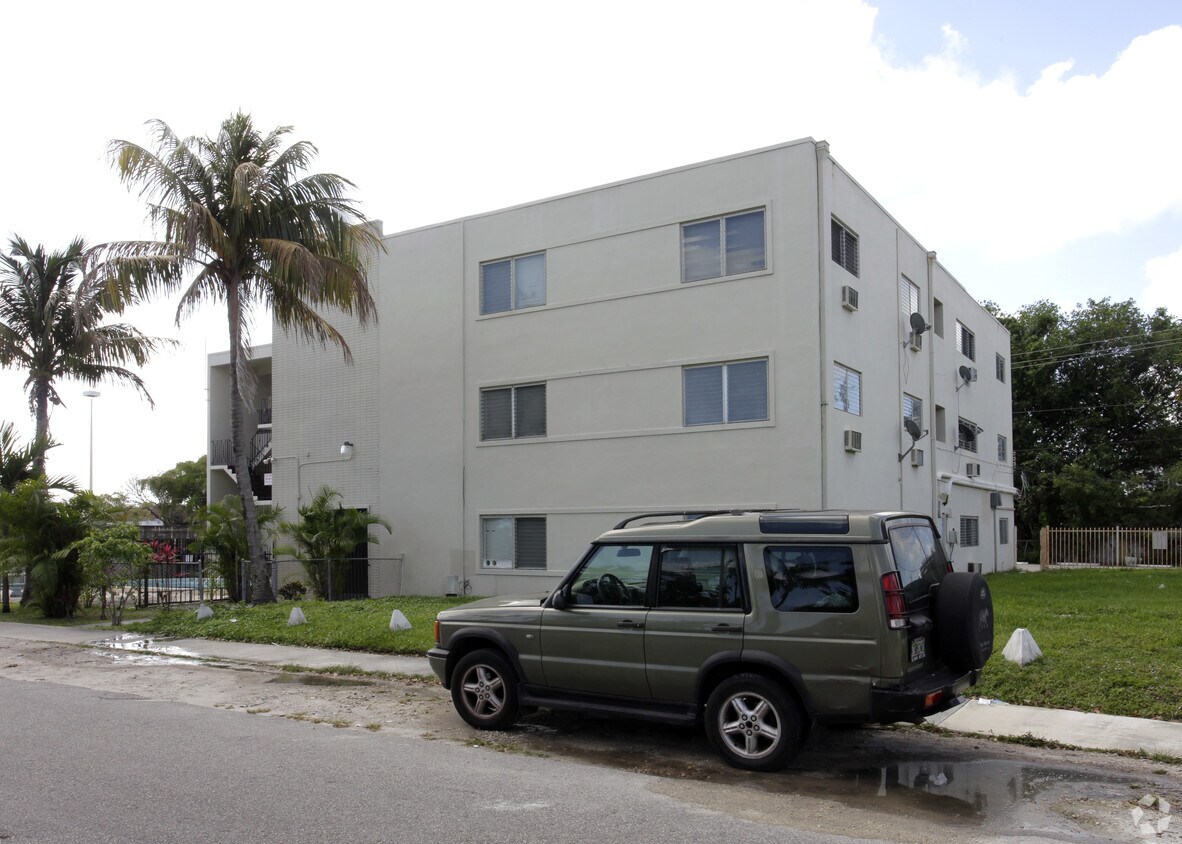 Building Photo - Rambler Apartments